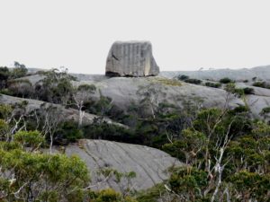 Cube rock