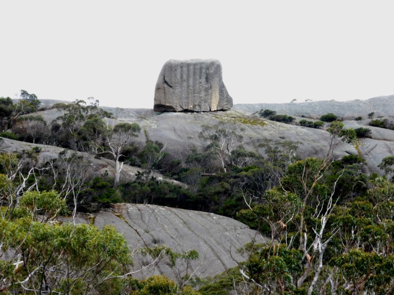 Cube rock