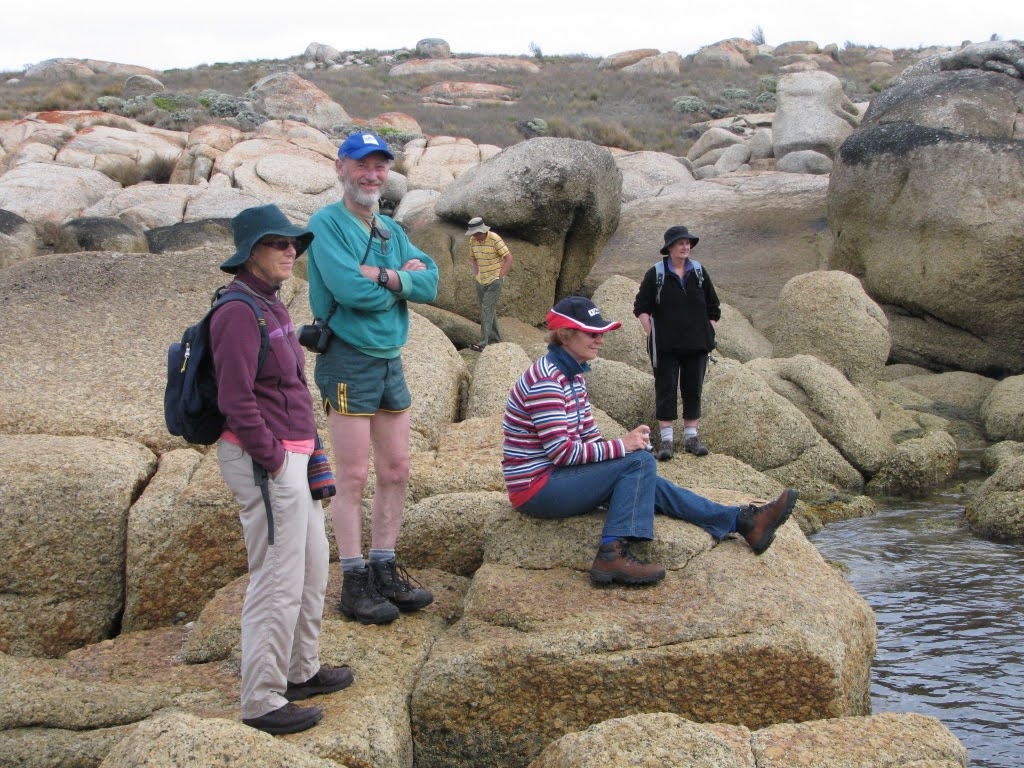 Pam Bretz, Ken Morrison (geologist), Ruth Sewell,, Helen Munro (RM)